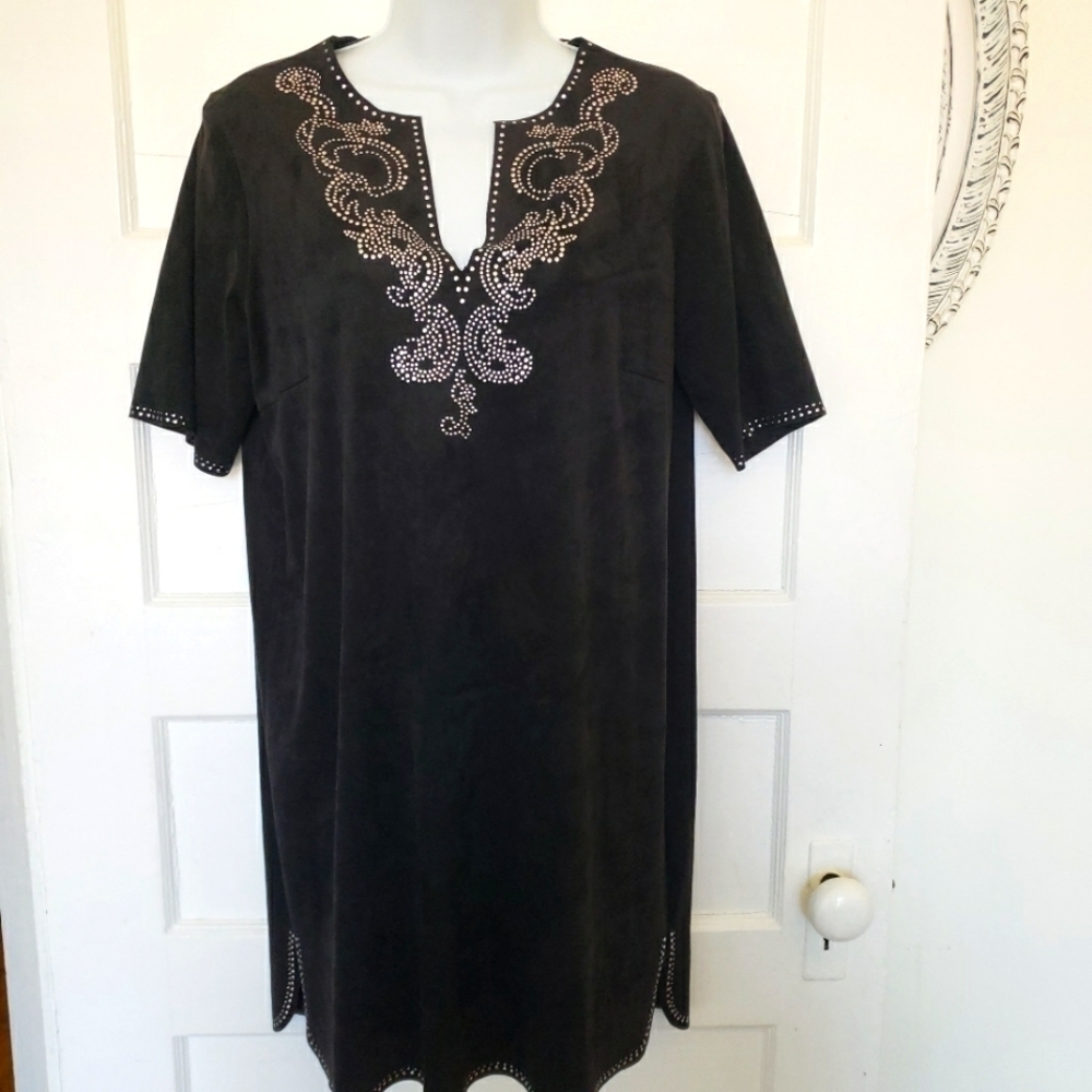 NWT ZARA BLACK VELVETY FAUX SUEDE EMBROIDRED SHORT SLEEVE DRESS TUNIC SIZE M